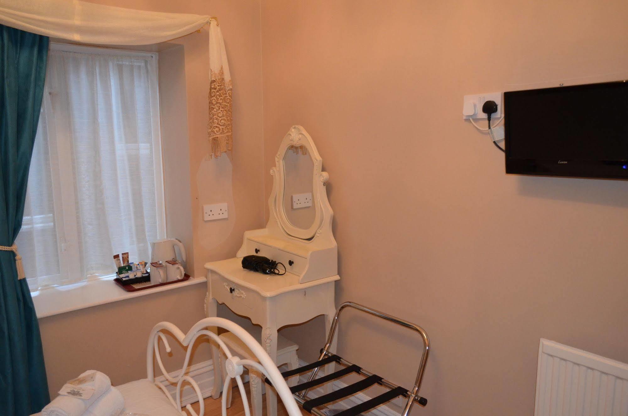 Shirley B & B Bournemouth Eksteriør bilde