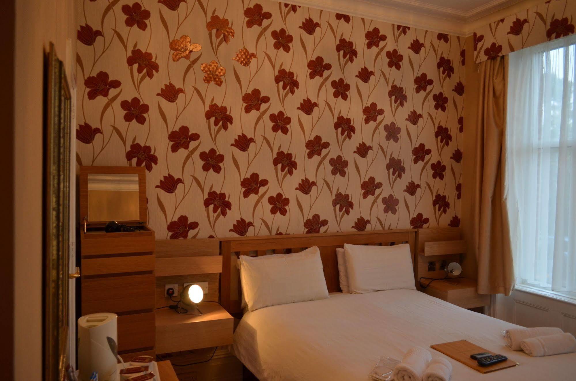 Shirley B & B Bournemouth Eksteriør bilde